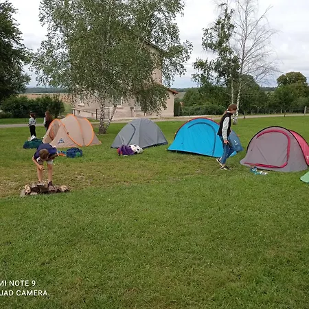キャンプ場 Insolite Sur A La Ferme